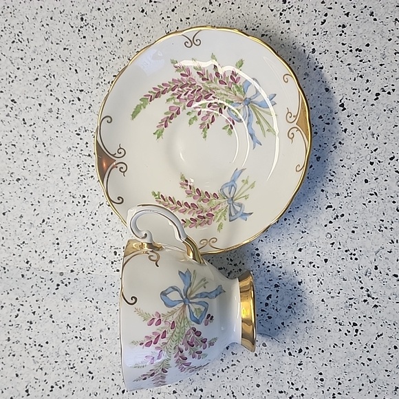 This Royal Grafton teacup & saucer pink with gold accents.. MOTHER..England - Picture 9 of 10